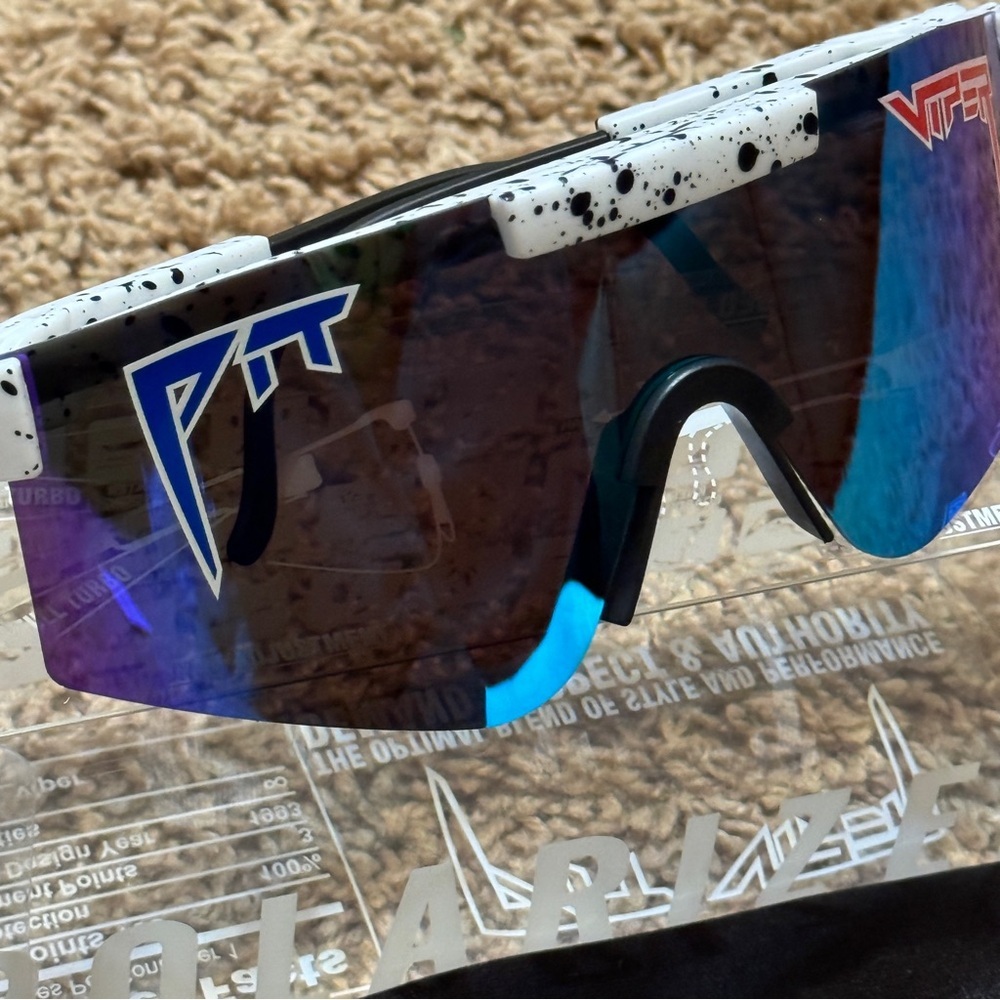 NWT Pit Viper Polarized Sunglasses White/Black Splatter – Brand New with Extras - Picture 2 of 8